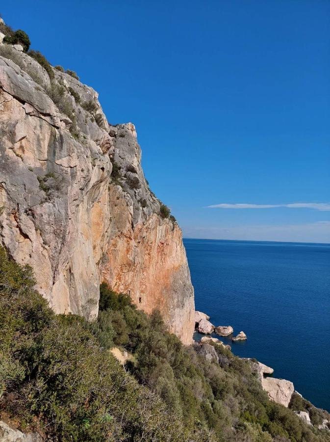Menta Apartment Nea Iraklitsa